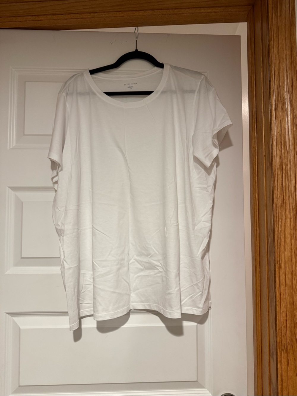 Eileen Fisher White Short Sleeve Tee